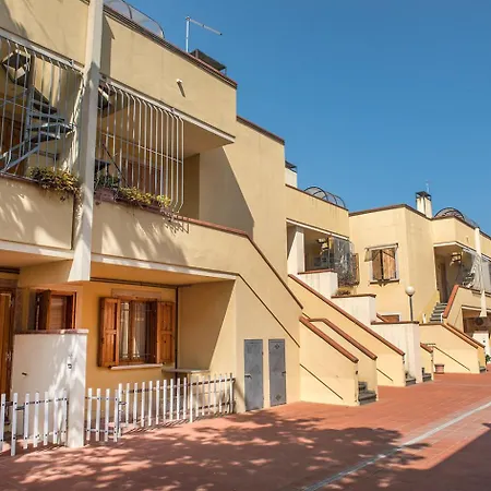 Marcelli, Trilocale Con Portico A 300mt Dal Mare - M047 Appartement *