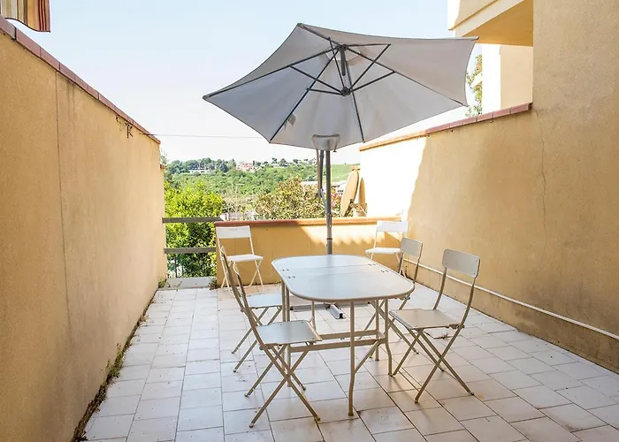 Marcelli, Trilocale Con Portico A 300mt Dal Mare - M047 * Marcelli