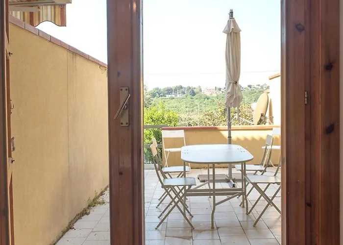 Marcelli, Trilocale Con Portico A 300mt Dal Mare - M047 *